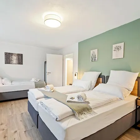 Sali Homes - - Basic Lejlighed Neckarwestheim