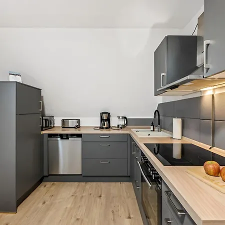 Sali Homes - - Basic