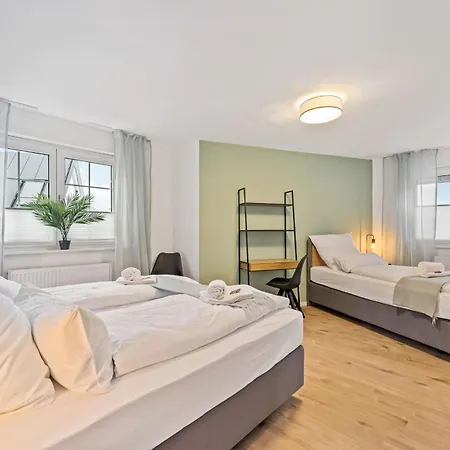 Sali Homes - - Basic Neckarwestheim