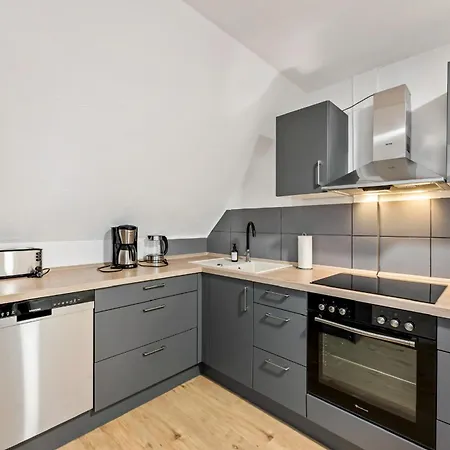 Sali Homes - - Basic * Neckarwestheim