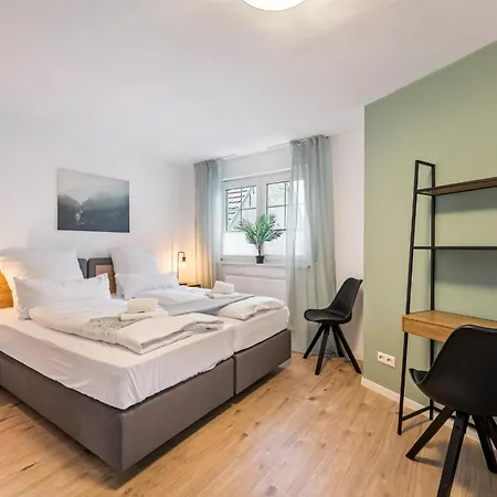 Sali Homes - - Basic Lejlighed