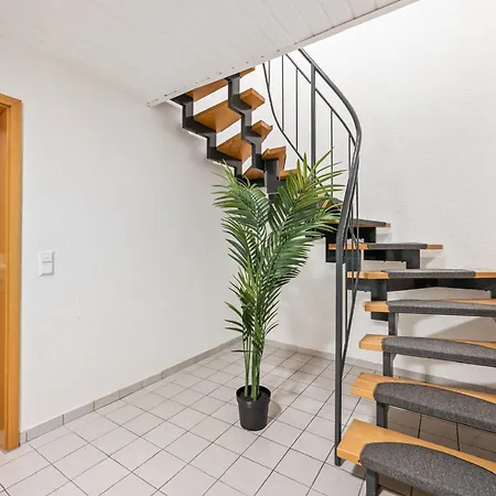 Sali Homes - - Basic Lejlighed Neckarwestheim