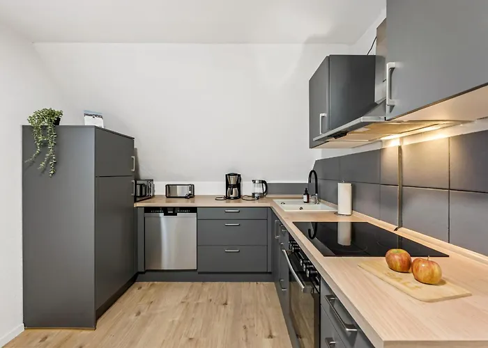 Sali Homes - - Basic