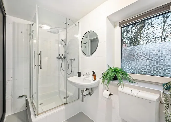 Sali Homes - - Basic Appartement Neckarwestheim